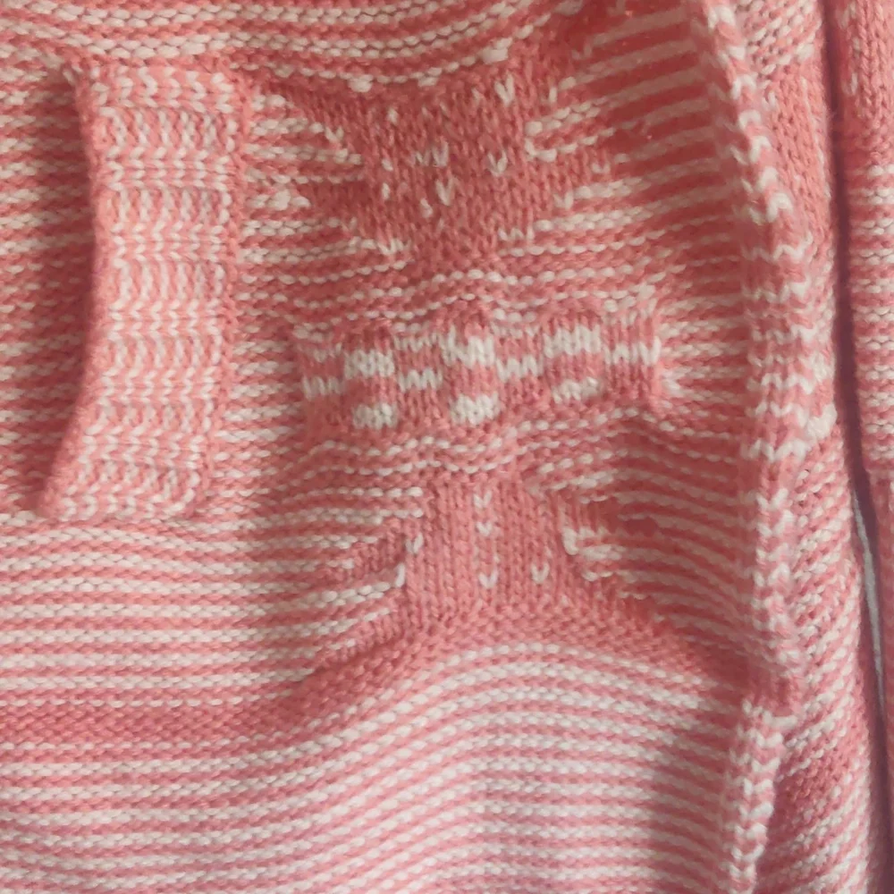 Sweater - Picture 3 of 4
